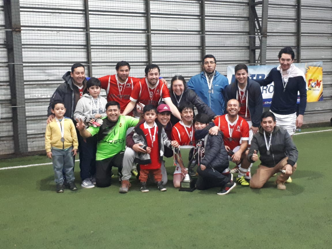 Equipo de Fútbol de Avifel participa en Campeonato Fútbol Maestro